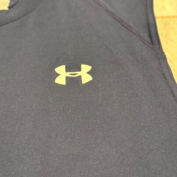 Under Armour Men's medium navy tank top - Picture 3 of 4